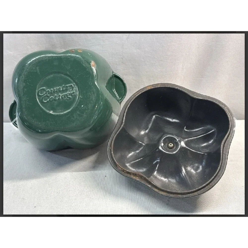 Vtg Country Cottage 2.25Qt‎ Bell Pepper Enamel Cast Iron